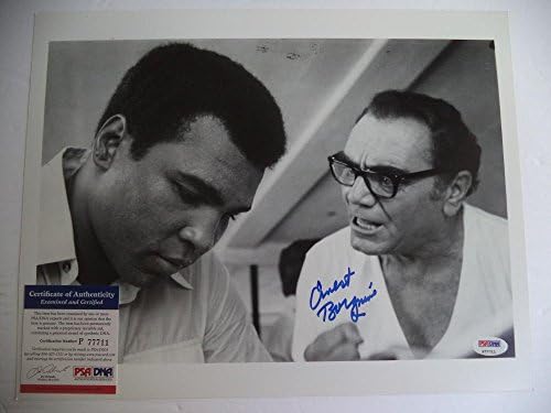Poznati glumac Ernest Borgnine s Muhammadom Alijem potpisao 11x14 Photo PSA P77711
